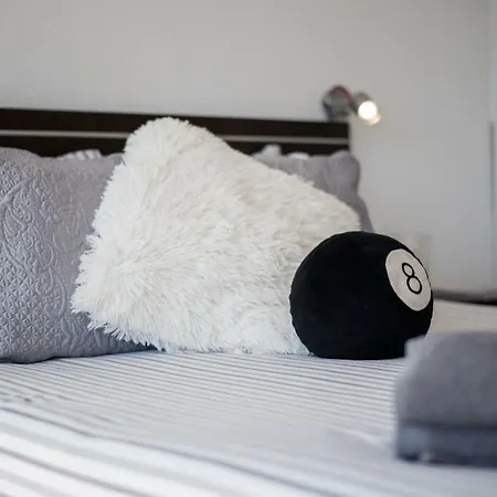 Estudio Nuevo En Apartment *