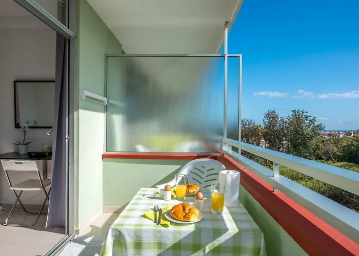 Estudio Nuevo En Lägenhet